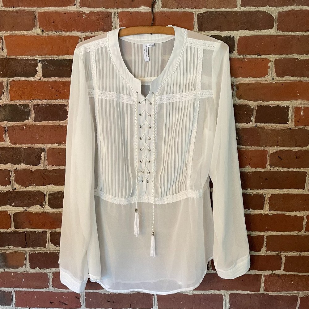 Katherine Barclay Tie-Front Blouse in Sheer White, size Large